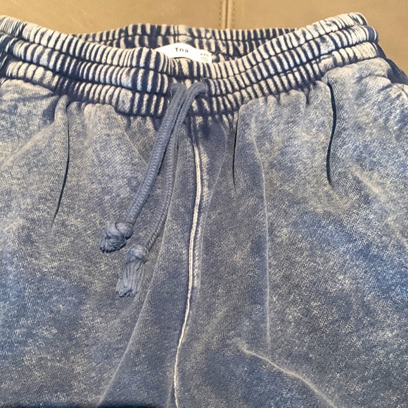 Aritzia TNA Sweatpants.  Jean-like fleece jogger.  Denim blue.  Size XXS - Picture 3 of 5